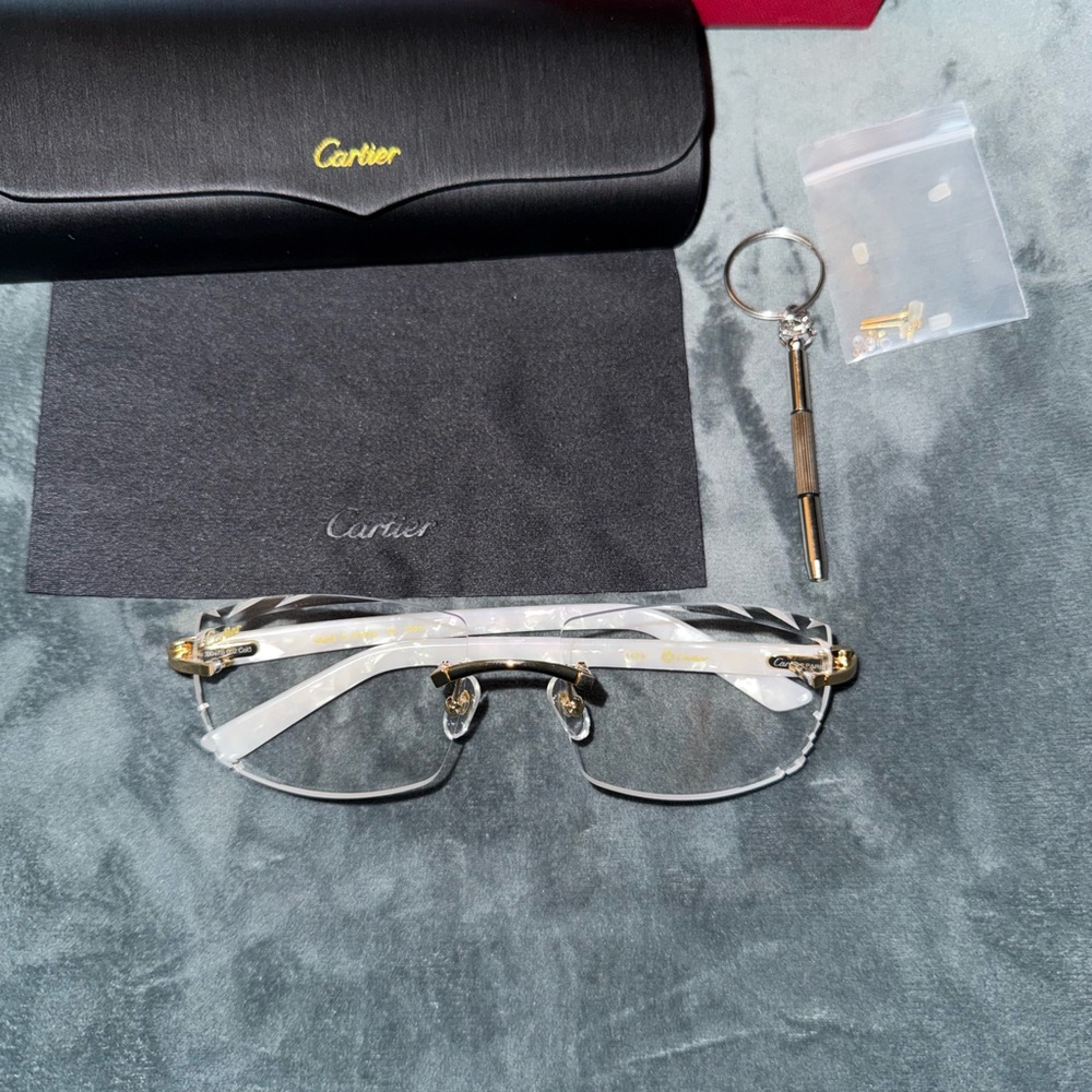 Cartier Rimless Glasses – White Acetate & Gold (140B)
